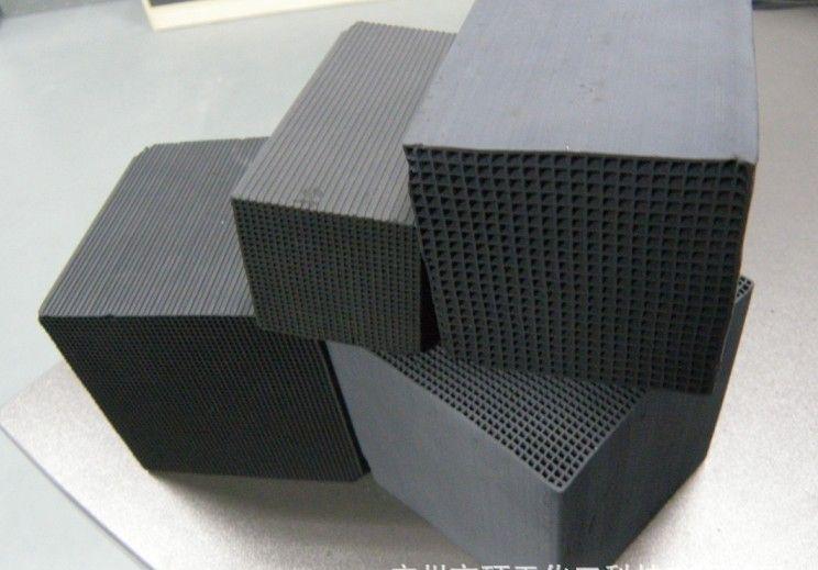 ��C����̿�ă�(y��u)�c(di��n)�ͽ��f